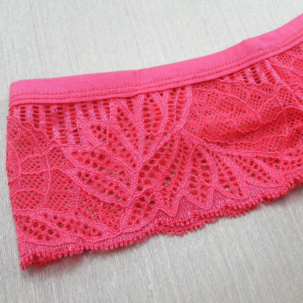 Tanga Fio Luxxe Velours Lace