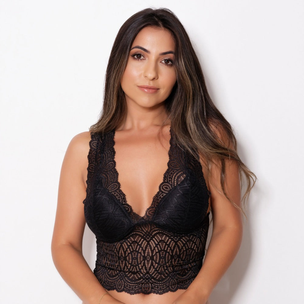 Cropped Luxxe Lace Motion